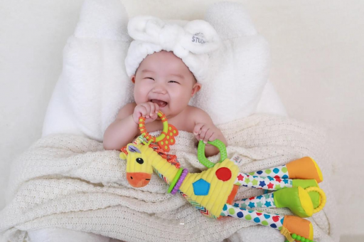 广州代怀试管生子4个月宝宝奶量 广州代怀试管生子4个月宝宝奶量